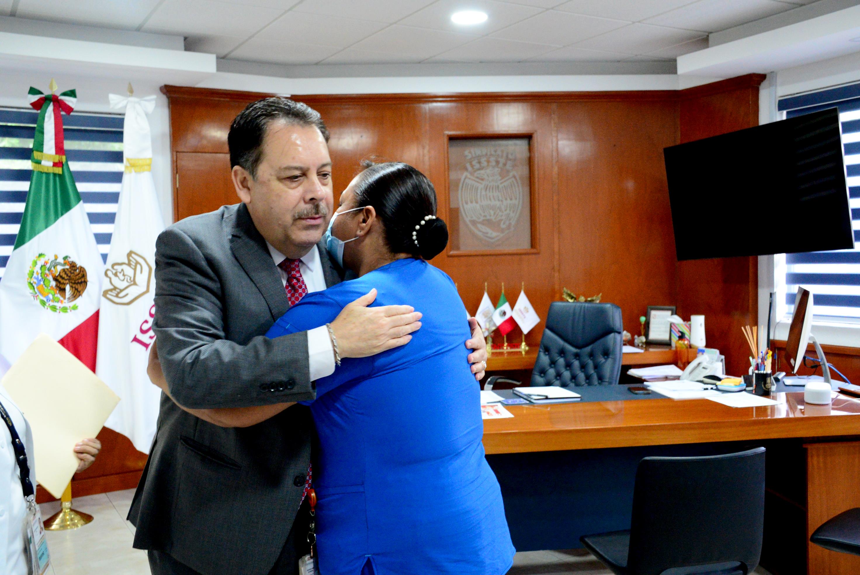 Visita de compañeras y compañeros de Morelos y del Hospital Regional de Alta Especialidad. Centenario De La Revolución Mexicana Sección XX Morelos 